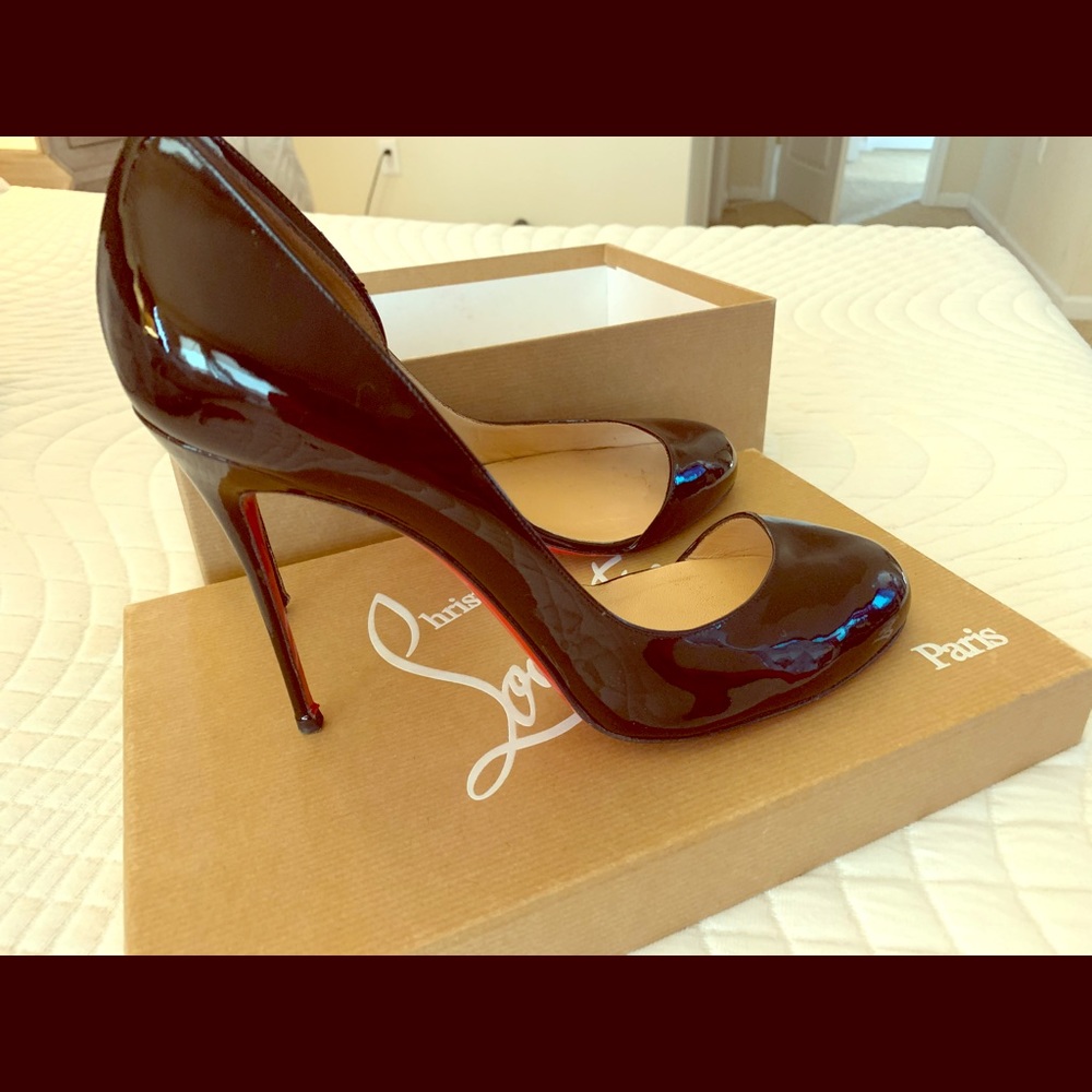 Christian Louboutin Patent Black 100 HELMOUR